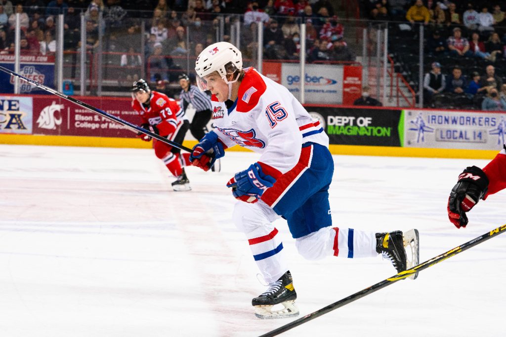 Kooper Gizowski of the Spokane Chiefs