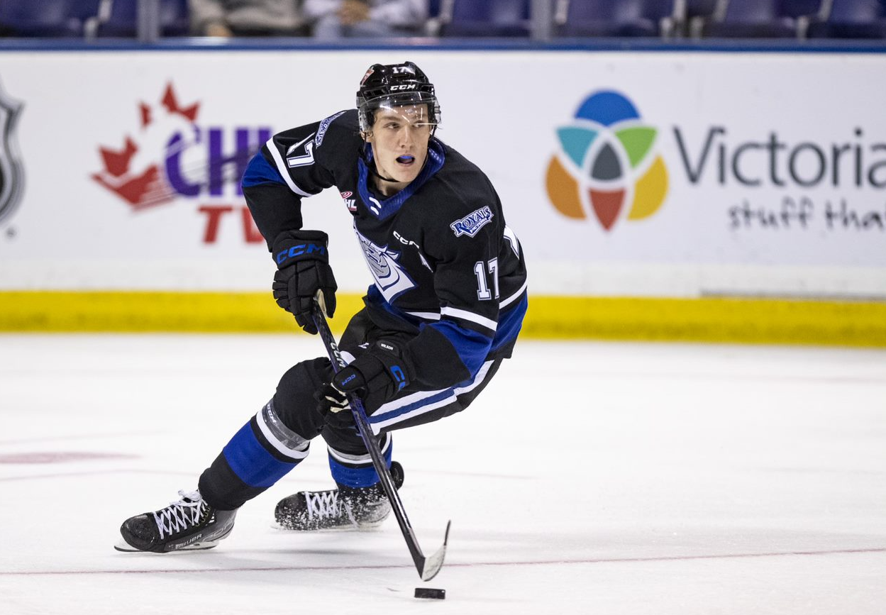 Victoria Royals defenceman Wyatt Wilson skating with the puck